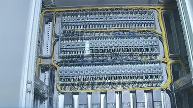 Сборка и испытание распределительных шкафов